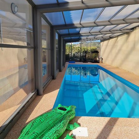 Chambres D'Hotes B&B La Bergeronnette Avec Piscine Couverte Chauffee Bizanet Exteriör bild